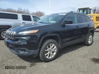 2014 Jeep Cherokee Altitude with VIN 1C4PJMCSXEW121087, listed as a Copart auction lot 50429715 with 172,461 mi miles and Clean Title. Bid and sale history available at carsss.com. Image 1.
