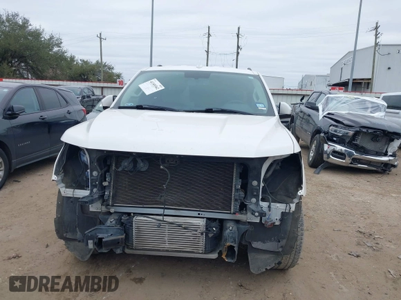 2018 Ford Expedition XLT with VIN 1FMJU1HT3JEA17677, listed as a IAAI auction lot 41349362 with 131,913 mi miles. Bid and sale history available at carsss.com. Image 13.