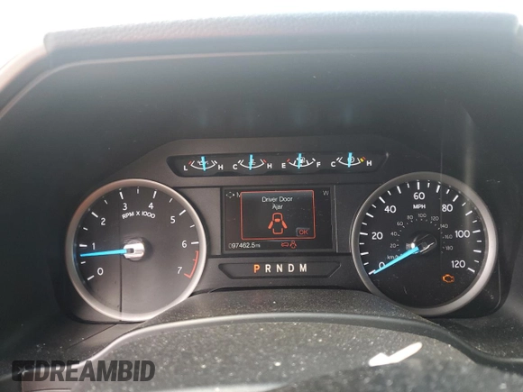 2018 Ford Expedition XLT with VIN 1FMJU1HT1JEA28404, listed as a Copart auction lot 53032535 with 97,462 mi miles and Salvage Title. Bid and sale history available at carsss.com. Image 9.