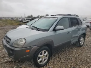 2005 Hyundai Tucson GLS with VIN KM8JN72DX5U214908, listed as a Copart auction lot 76346024 with 152,677 mi miles and Salvage Title. Bid and sale history available at carsss.com. Image 1.