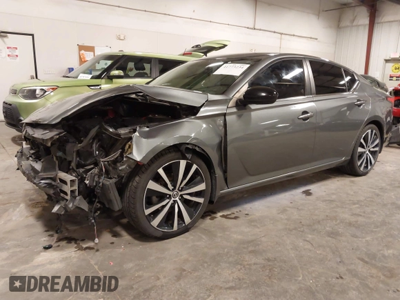 2019 Nissan Altima SR with VIN 1N4BL4CV6KC186522, listed as a IAAI auction lot 41773234 with 95,654 mi miles and . Bid and sale history available at DreamBid. Image 23.