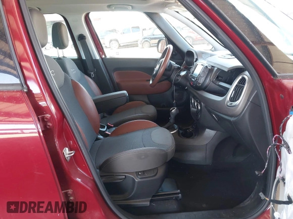 2015 FIAT 500L Urbana Trekking with VIN ZFBCFADH8FZ034079, listed as a IAAI auction lot 42437851 with 54,216 mi miles and . Bid and sale history available at DreamBid. Image 5.