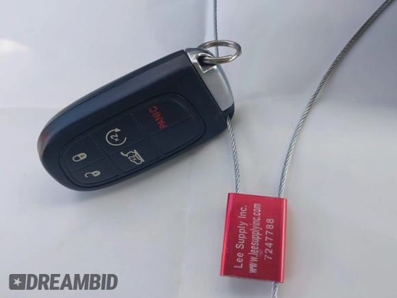 2018 Jeep Cherokee Latitude Plus с VIN 1C4PJLLBXJD553016, выставлен на аукционе IAAI как лот 42254055 с пробегом 239 381 миль миль и . История ставок и продаж доступна на DreamBid. Изображение 11.