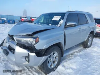 2017 Toyota 4Runner SR5 with VIN JTEBU5JR3H5444135, listed as a IAAI auction lot 41242073 with 132,663 mi miles. Bid and sale history available at carsss.com. Image 18.