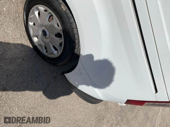 2017 Ford Transit Connect XLT z VIN NM0LS7F72H1304633, wystawiony jako IAAI lot #41968176 z przebiegiem 120 572 mil mil oraz . Historia ofert i sprzedaży dostępna na DreamBid. Obrazek 1.