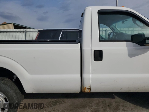 2012 Ford F-250 XL z VIN 1FTBF2B63CEA19489, wystawiony jako Copart lot #50071255 z przebiegiem 124 268 mil mil oraz Szkoda całkowita • Salvage title. Historia ofert i sprzedaży dostępna na DreamBid. Obrazek 10.
