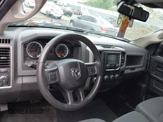 2015 Ram 1500 Express z VIN 1C6RR7FT4FS781293, wystawiony jako IAAI lot #42364921 z przebiegiem 101 451 mil mil oraz . Historia ofert i sprzedaży dostępna na DreamBid. Obrazek 17.