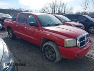 2006 Dodge Dakota SLT with VIN 1D7HW48KX6S534494, listed as a IAAI auction lot 41727880 with 200,140 mi miles. Bid and sale history available at carsss.com. Image 1.