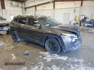 2015 Jeep Cherokee Latitude with VIN 1C4PJLCB6FW627933, listed as a Copart auction lot 50935525 with 135,411 mi miles and Non Repairable. Bid and sale history available at carsss.com. Image 4.