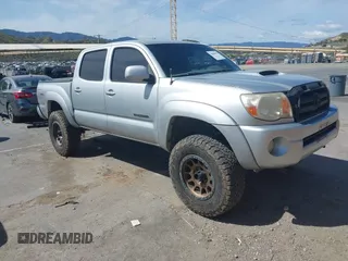 2007 Toyota Tacoma PreRunner with VIN 5TEJU62N97Z426008, listed as a IAAI auction lot 41880605 with 270,770 mi miles and . Bid and sale history available at DreamBid. Image 1.