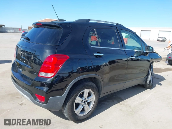 2018 Chevrolet Trax LT with VIN 3GNCJLSB7JL322947, listed as a IAAI auction lot 41820684 with 115,888 mi miles. Bid and sale history available at carsss.com. Image 4.