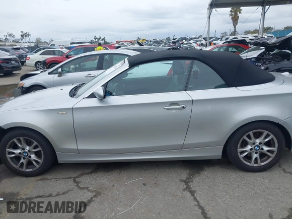 2009 BMW 1 Series 128i with VIN WBAUN13519VH81367, listed as a IAAI auction lot 41710584 with 94,462 mi miles and . Bid and sale history available at DreamBid. Image 15.