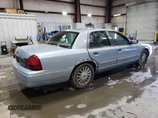 2010 Mercury Grand Marquis LS z VIN 2MEBM7FV4AX626029, wystawiony jako Copart lot #45217975 z przebiegiem 253 507 mil mil oraz Szkody całkowita. Historia ofert i sprzedaży dostępna na DreamBid. Obrazek 3.