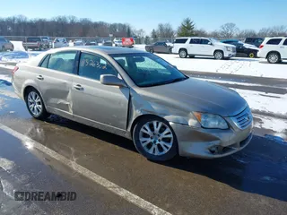 2009 Toyota Avalon XL with VIN 4T1BK36B89U332475, listed as a IAAI auction lot 41326302 with 145,237 mi miles and . Bid and sale history available at DreamBid. Image 1.