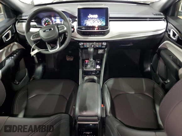 2025 Jeep Compass Limited with VIN 3C4NJDCN8ST591962, listed as a Copart auction lot 62530195 with 3,062 mi miles and Clean title. Bid and sale history available at DreamBid. Image 8.