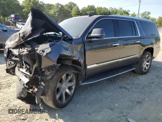 2015 Cadillac Escalade ESV Luxury z VIN 1GYS4SKJ1FR648363, wystawiony jako Copart lot #67161404 z przebiegiem 167 917 mil mil oraz Szkody całkowita. Historia ofert i sprzedaży dostępna na DreamBid. Obrazek 1.
