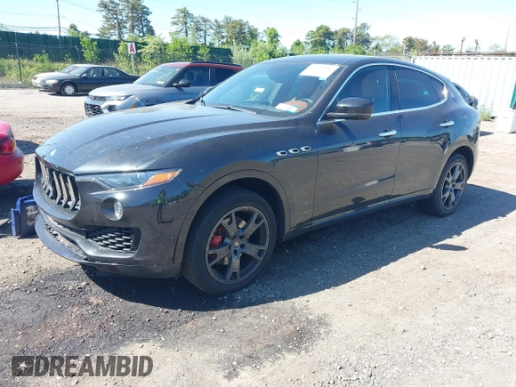 2019 Maserati Levante z VIN ZN661XUA8KX320520, wystawiony jako IAAI lot #42275896 z przebiegiem 48 215 mil mil oraz . Historia ofert i sprzedaży dostępna na DreamBid. Obrazek 19.