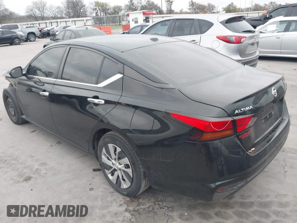 2019 Nissan Altima S with VIN 1N4BL4BV7KC240797, listed as a IAAI auction lot 41759210 with 89,840 mi miles and . Bid and sale history available at DreamBid. Image 3.