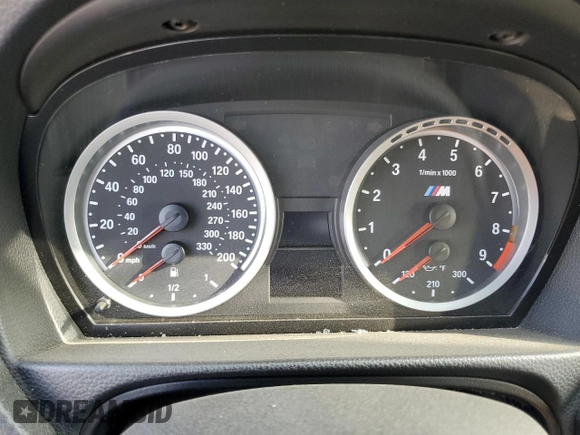 2013 BMW M3 with VIN WBSKG9C52DJ593028, listed as a Copart auction lot 84002484 with 0 mi miles and Salvage Title. Bid and sale history available at carsss.com. Image 9.