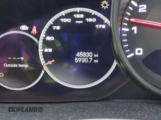2022 Porsche Cayenne Turbo S E-Hybrid с VIN WP1AA2AY3NDA00204, выставлен на аукционе IAAI как лот 42257548 с пробегом 45 330 миль миль и . История ставок и продаж доступна на DreamBid. Изображение 16.