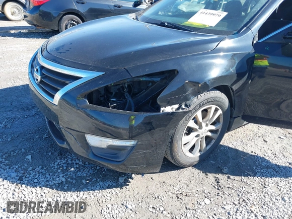 2014 Nissan Altima 2.5 S with VIN 1N4AL3AP1EC169058, listed as a IAAI auction lot 41439979 with 123,252 mi miles. Bid and sale history available at carsss.com. Image 6.