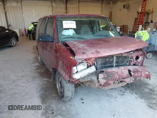 1997 Chevrolet Astro z VIN 1GNDM19WXVB131278, wystawiony jako IAAI lot #42231868 z przebiegiem 271 239 mil mil oraz . Historia ofert i sprzedaży dostępna na DreamBid. Obrazek 1.