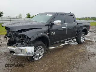 2017 Ram 1500 Lone Star Silver z VIN 1C6RR6LT5HS833466, wystawiony jako Copart lot #54256155 z przebiegiem 153 634 mil mil oraz Szkoda całkowita • Salvage title. Historia ofert i sprzedaży dostępna na DreamBid. Obrazek 1.