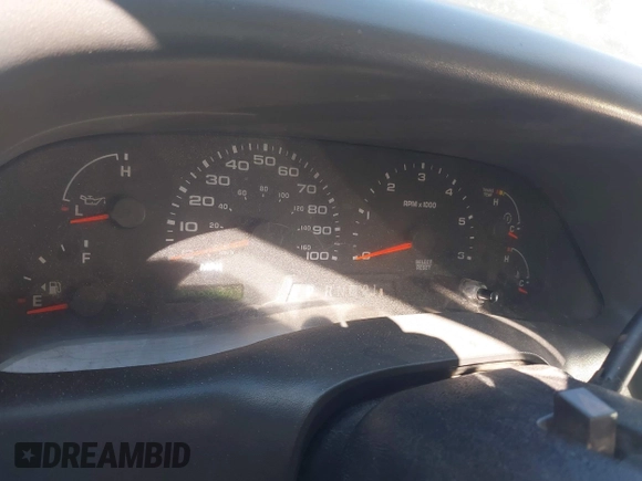 2002 Ford F-250 XL with VIN 1FTNX21L02EC93801, listed as a IAAI auction lot 42312747 with Not provided miles and . Bid and sale history available at DreamBid. Image 7.