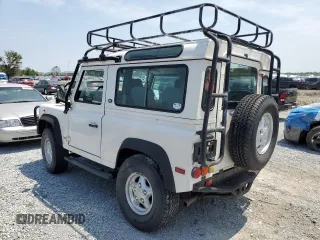 1997 Land Rover Defender with VIN SALDV3241VA126530, listed as a Copart auction lot 57291725 with Not provided miles and Clean title. Bid and sale history available at DreamBid. Image 2.