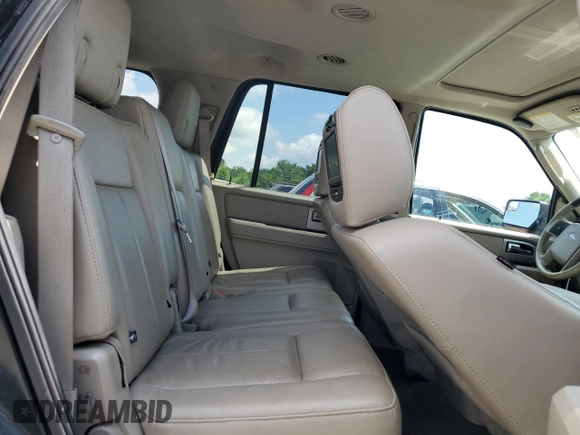 2014 Ford Expedition Limited с VIN 1FMJU2A50EEF03175, выставлен на аукционе Copart как лот 64930025 с пробегом 102 909 миль миль и Списание • Salvage title. История ставок и продаж доступна на DreamBid. Изображение 11.