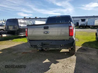 2014 Ford F-350 XLT z VIN 1FT8W3BT1EEB64765, wystawiony jako Copart lot #46304455 z przebiegiem 234 088 mil mil oraz Szkoda całkowita • Salvage title. Historia ofert i sprzedaży dostępna na DreamBid. Obrazek 6.