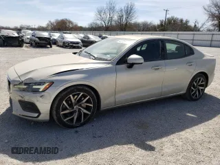 2019 Volvo S60 Momentum with VIN 7JRA22TK2KG001461, listed as a Copart auction lot 42370613 with 23,534 mi miles. Bid and sale history available at carsss.com. Image 1.
