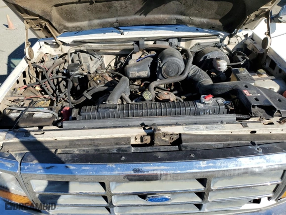 1992 Ford F-250 with VIN 1FTHX26M3NKB11741, listed as a Copart auction lot 78205284 with 198,113 mi miles and Clean Title. Bid and sale history available at carsss.com. Image 11.