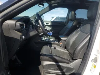 2022 Ford Explorer ST with VIN 1FM5K8GC0NGA08477, listed as a Copart auction lot 52961635 with 61,188 mi miles and Salvage Title. Bid and sale history available at carsss.com. Image 7.