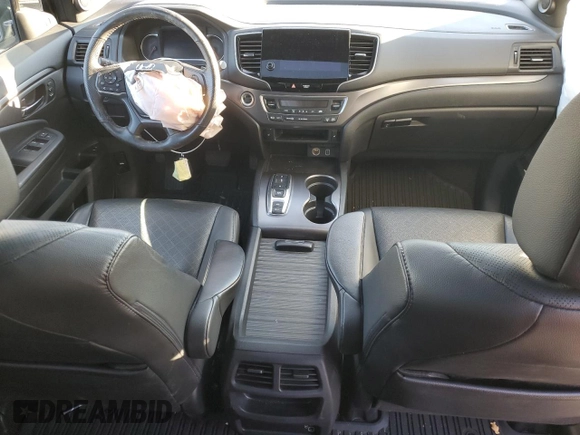 2019 Honda Passport EX-L z VIN 5FNYF8H57KB029404, wystawiony jako Copart lot #86810504 z przebiegiem Nie podano mil oraz Szkoda całkowita • Salvage title. Historia ofert i sprzedaży dostępna na DreamBid. Obrazek 8.