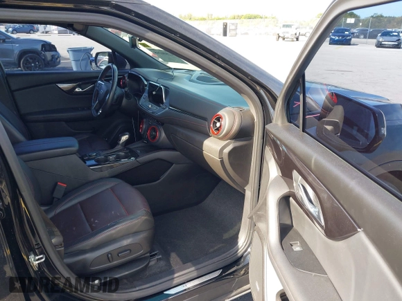 2020 Chevrolet Blazer RS с VIN 3GNKBERS6LS608971, выставлен на аукционе IAAI как лот 42800218 с пробегом 67 181 миль миль и . История ставок и продаж доступна на DreamBid. Изображение 5.