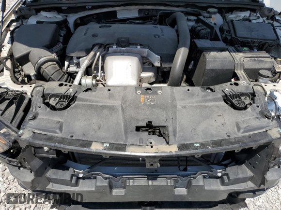 2018 Buick Regal Essence with VIN W04GP6SXXJ1093574, listed as a Copart auction lot 62387425 with 27,879 mi miles and Salvage title. Bid and sale history available at DreamBid. Image 11.
