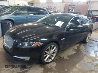 2015 Jaguar XF V6 Portfolio with VIN SAJWJ0FF5F8U57756, listed as a IAAI auction lot 41631278 with 47,158 mi miles. Bid and sale history available at carsss.com. Image 17.