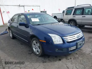 2007 Ford Fusion SE with VIN 3FAHP07117R175015, listed as a IAAI auction lot 41881420 with 217,978 mi miles. Bid and sale history available at carsss.com. Image 1.