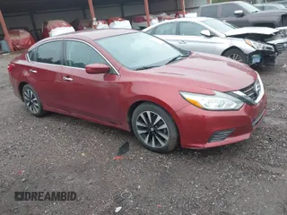 2017 Nissan Altima 2.5 SV with VIN 1N4AL3AP8HC207471, listed as a IAAI auction lot 41020683 with 111,867 mi miles. Bid and sale history available at carsss.com. Image 1.
