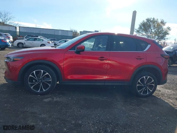 2022 Mazda CX-5 2.5 S Premium Package with VIN JM3KFBDM1N0540200, listed as a IAAI auction lot 40949035 with NaN miles. Bid and sale history available at carsss.com. Image 14.