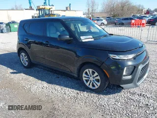 2020 Kia Soul LX with VIN KNDJ23AU6L7724711, listed as a IAAI auction lot 41781573 with 76,836 mi miles. Bid and sale history available at carsss.com. Image 1.