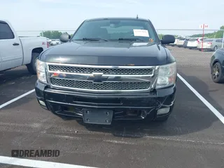 2010 Chevrolet Silverado 1500 LT with VIN 1GCSKSE38AZ162652, listed as a IAAI auction lot 42117886 with 228,980 mi miles and . Bid and sale history available at DreamBid. Image 12.