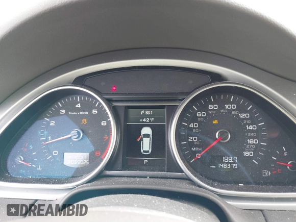 2012 Audi Q7 3.0T S line with VIN WA1DGAFE8CD010319, listed as a IAAI auction lot 41649288 with 148,379 mi miles. Bid and sale history available at carsss.com. Image 7.
