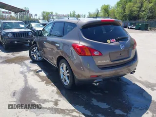 2009 Nissan Murano S with VIN JN8AZ18W19W125600, listed as a IAAI auction lot 42055358 with 66,165 mi miles and . Bid and sale history available at carsss.com. Image 3.