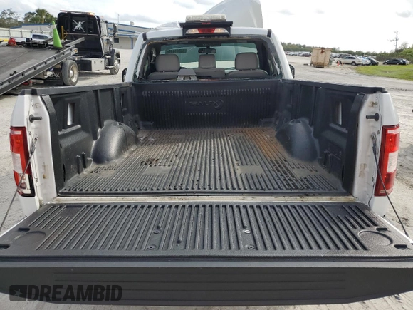 2018 Ford F-150 XL with VIN 1FTMF1EB5JKF62563, listed as a Copart auction lot 44368415 with 84,638 mi miles and Salvage title. Bid and sale history available at DreamBid. Image 10.