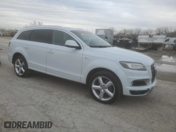 2015 Audi Q7 3.0T S line Prestige with VIN WA1DGAFE1FD031601, listed as a Copart auction lot 86648524 with 112,100 mi miles and Salvage Title. Bid and sale history available at carsss.com. Image 4.