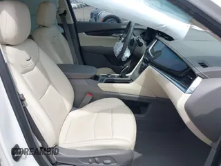 2022 Cadillac XT6 Premium Luxury with VIN 1GYKPCRS2NZ161800, listed as a IAAI auction lot 42174382 with 45,746 mi miles and . Bid and sale history available at DreamBid. Image 5.