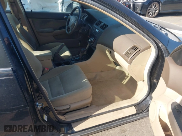 2006 Honda Accord LX with VIN 1HGCM56426A086697, listed as a IAAI auction lot 42389083 with 183,047 mi miles and . Bid and sale history available at DreamBid. Image 5.