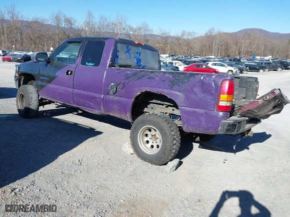 1999 Chevrolet Silverado 1500 LT with VIN 1GCEK19T8XE119804, listed as a IAAI auction lot 41624276 with 274,550 mi miles. Bid and sale history available at carsss.com. Image 3.